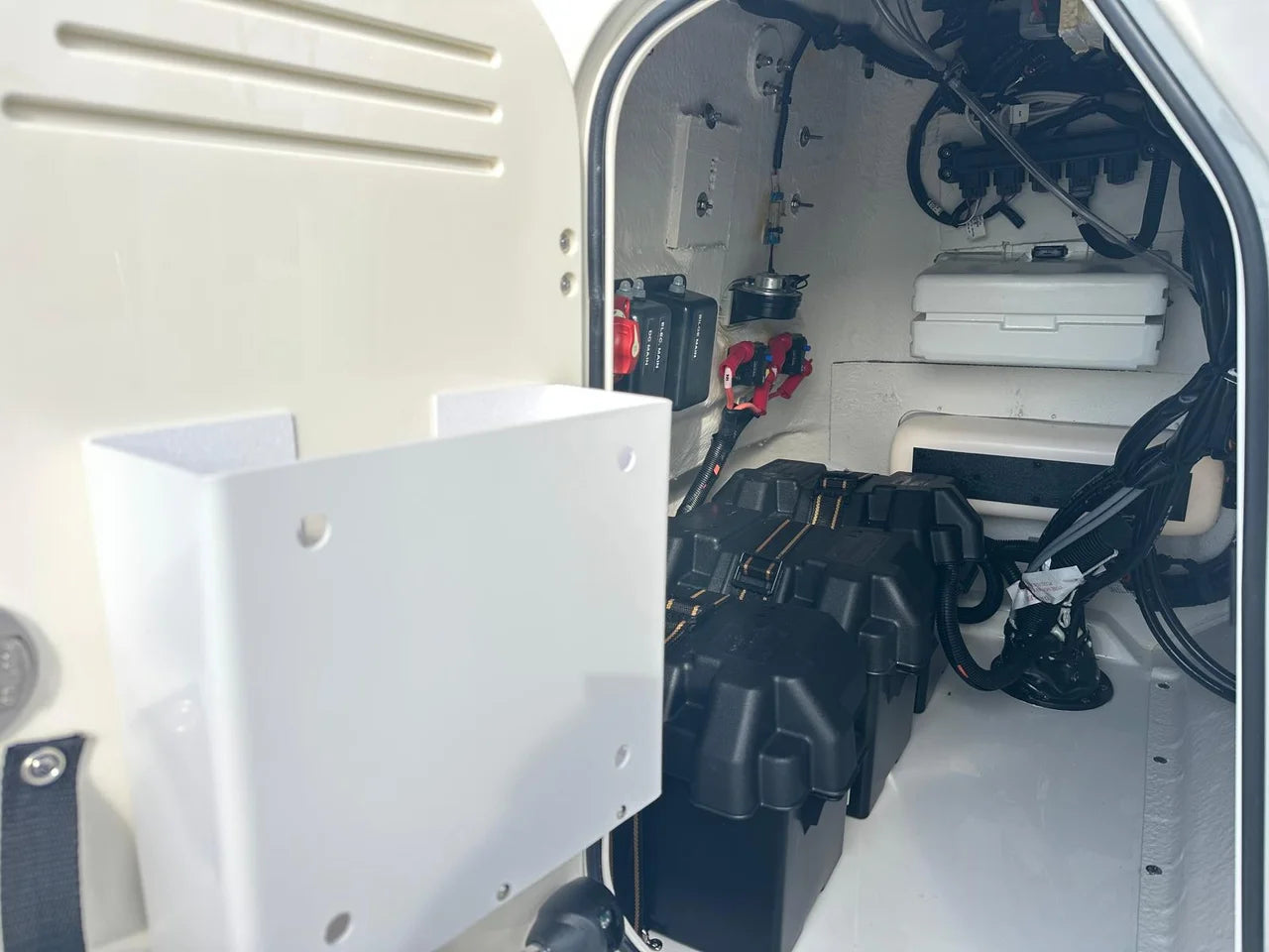 2026 Boston Whaler 190 Montauk 19.0 feet, Marathon, FL #17