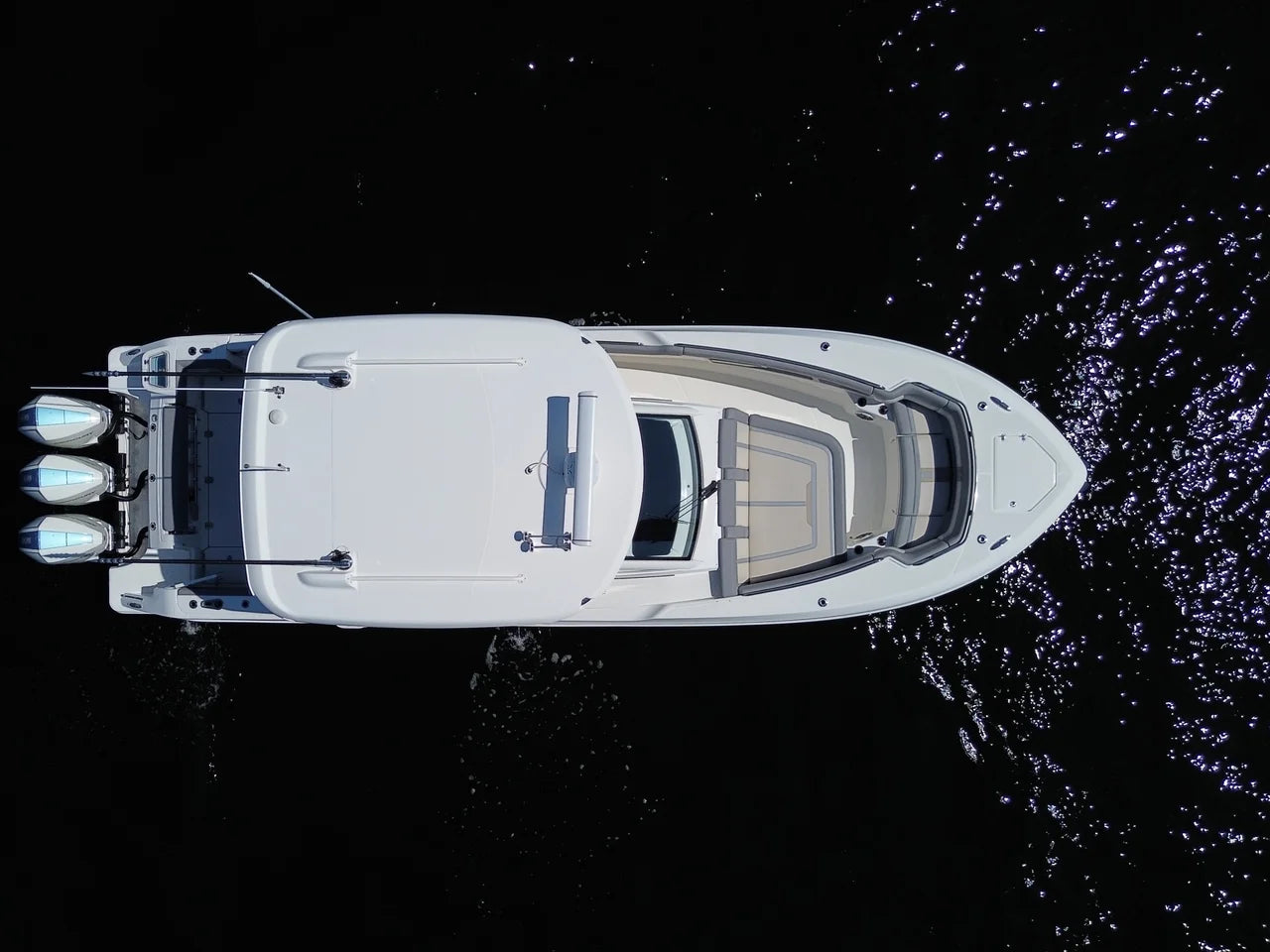 2024 Boston Whaler 350 REALM 35.0 feet, Pompano Beach, Florida #16