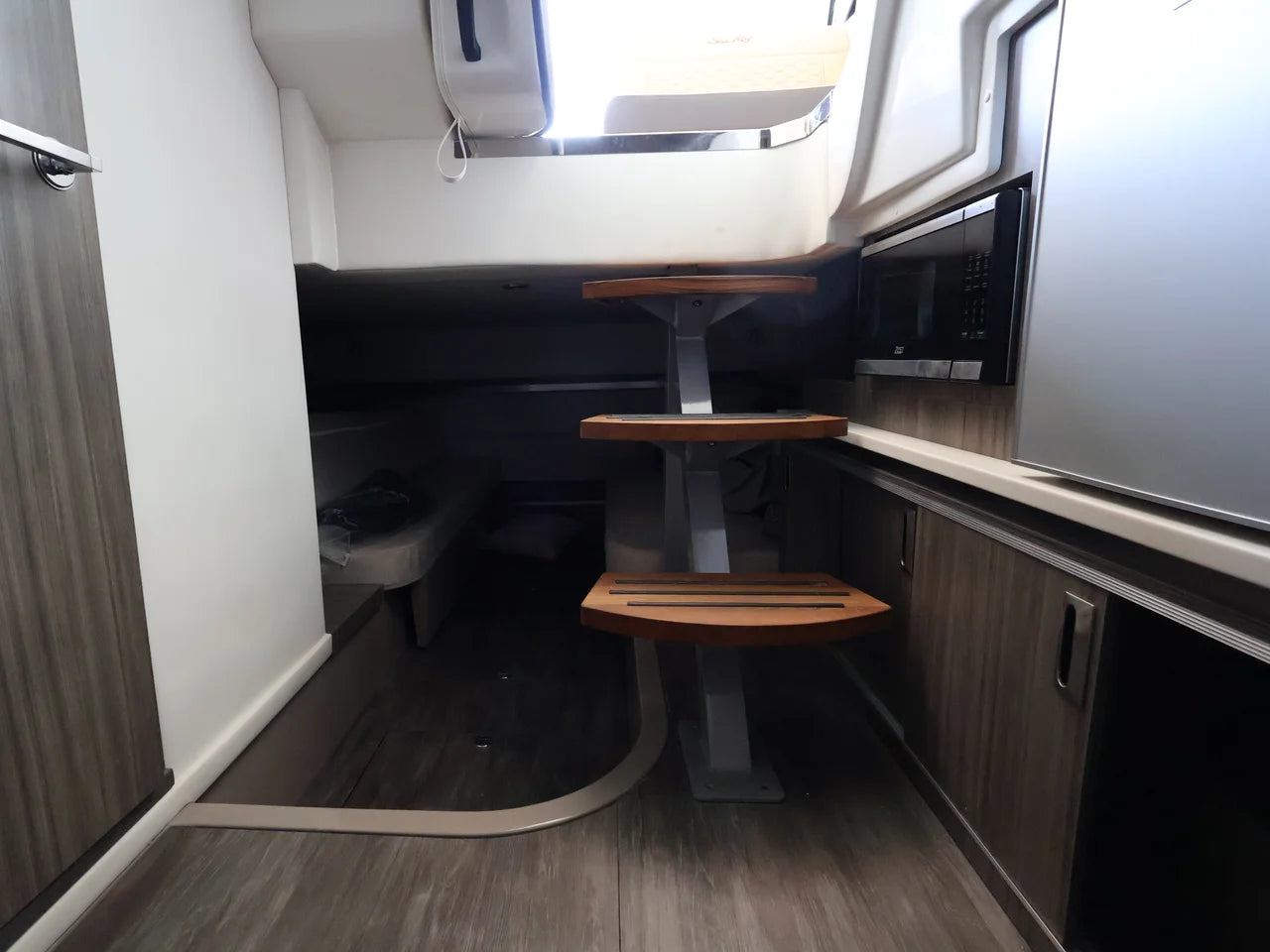 2026 Sea Ray Sundancer 320 Outboard 32.0 feet, Naples, Florida #35