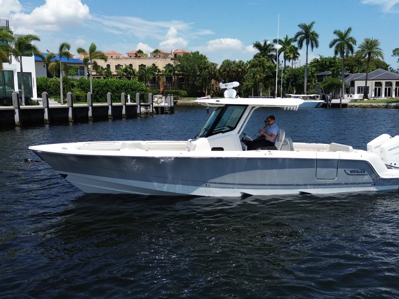 2026 Boston Whaler 330 Outrage 33.0 feet, Pompano Beach, Florida #12