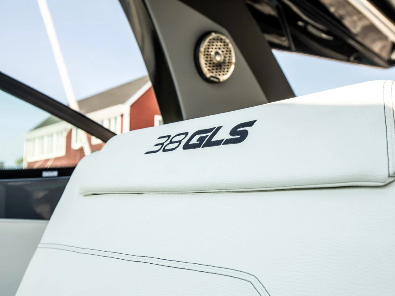 2024 Cruisers Yachts 38 GLS-OB SB 38.0 feet, Clearwater, Florida #39