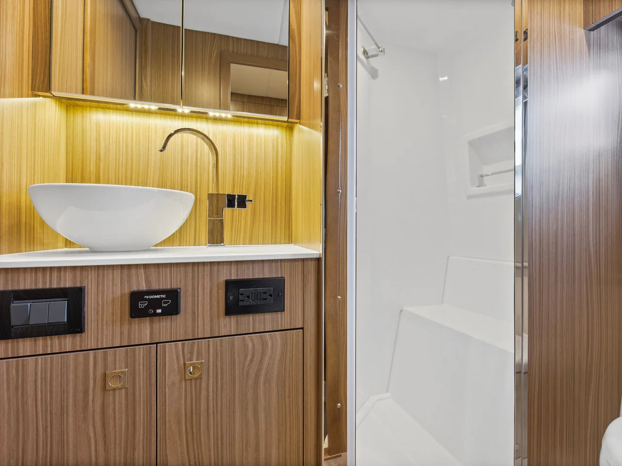 2026 Cruisers Yachts 42 Cantius 42.0 feet, Pensacola, Florida #44