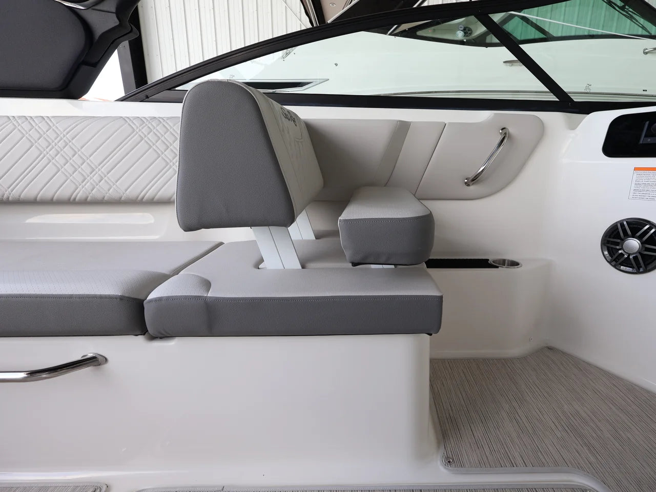 2026 Sea Ray SDX 250 Outboard 25.0 feet, Naples, Florida #17