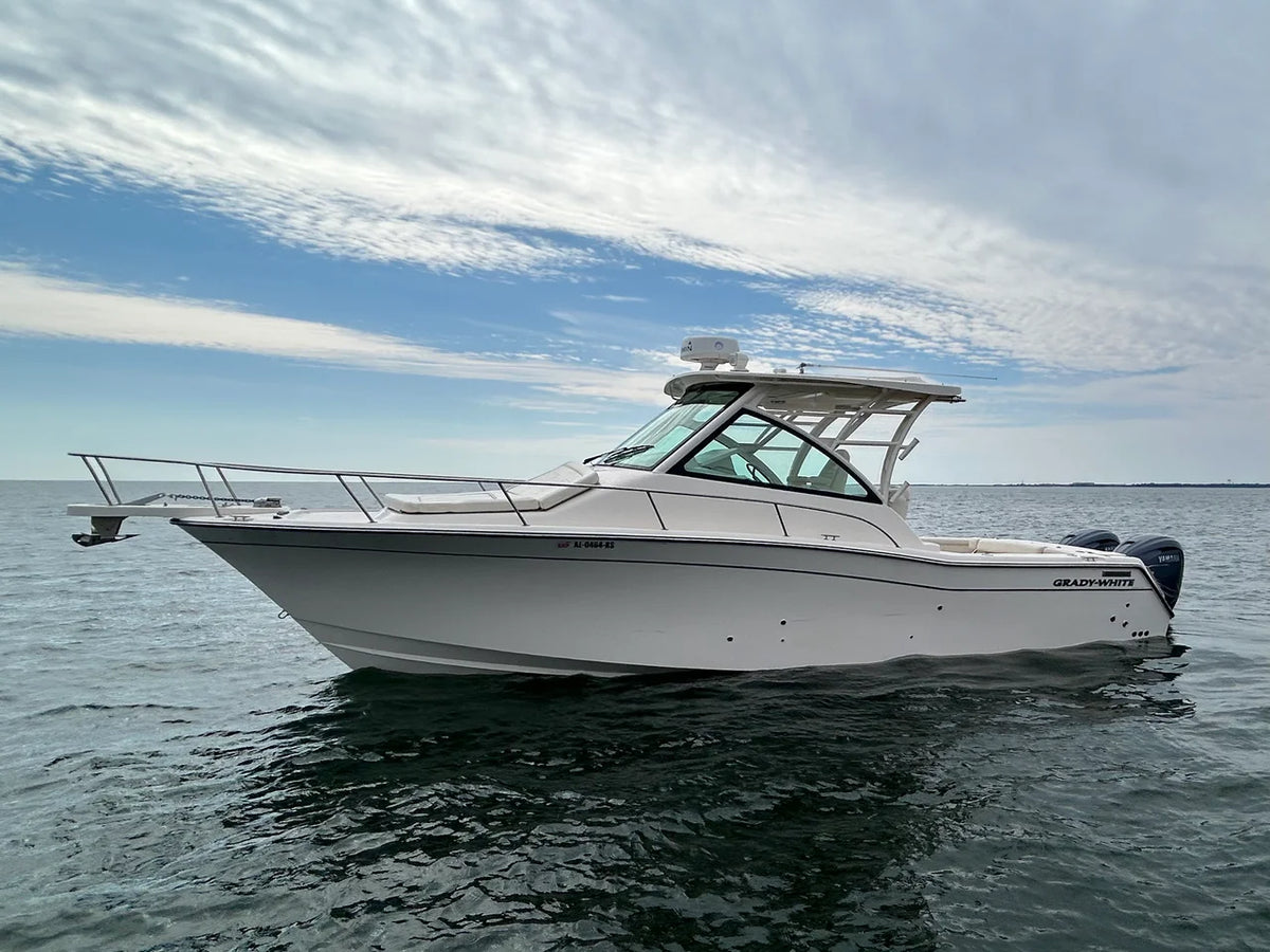 2021 Grady-White Express 330 33.0 feet, Pensacola, Florida #2