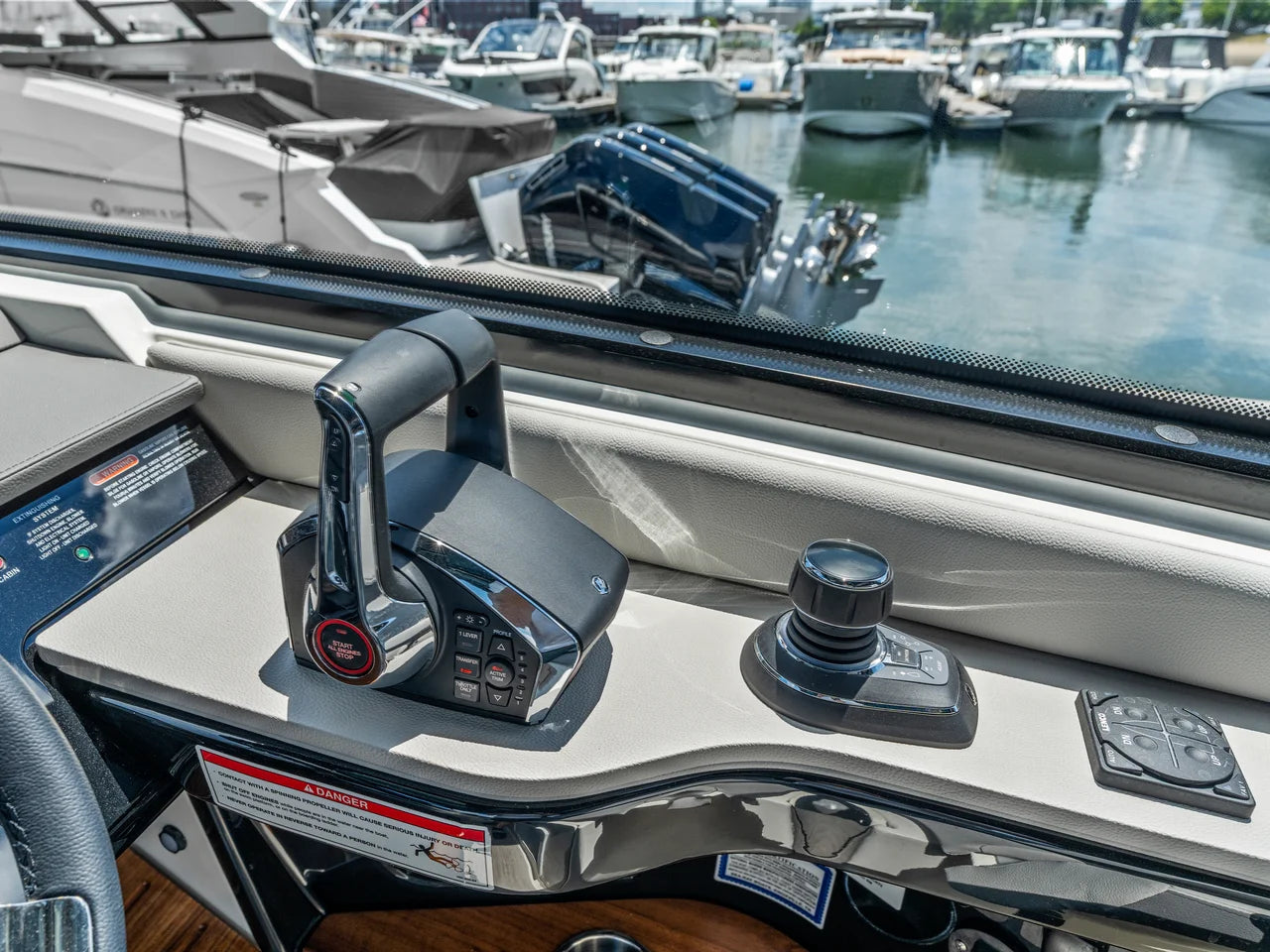 2026 Sea Ray Sundancer 370 Outboard 37.0 feet, Quincy, MA #23
