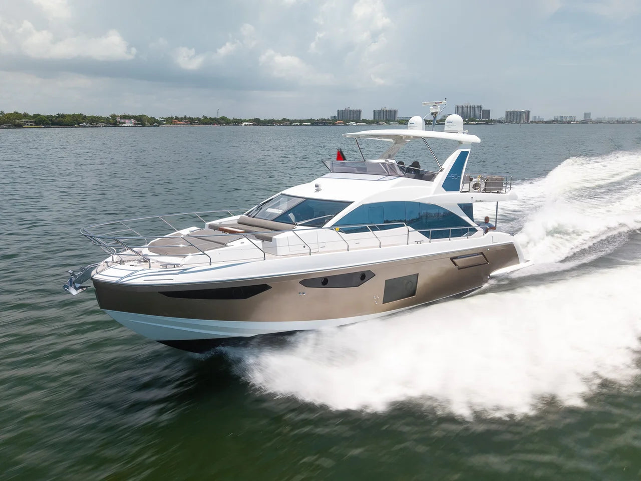 2018 Azimut 60 Flybridge 60.0 feet, Miami, FL #4