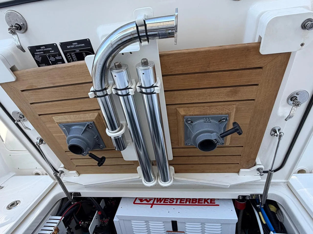 2022 Boston Whaler 350 REALM 35.0 feet, Key Largo, FL #57