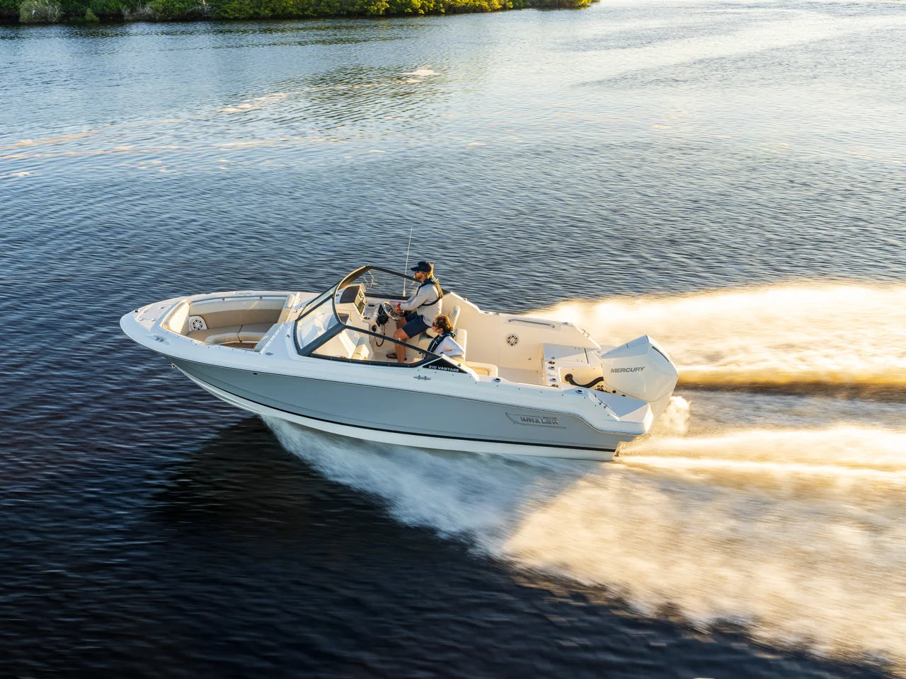 2026 Boston Whaler 210 Vantage 21.0 feet, Inuvik, Northwest Territories #2
