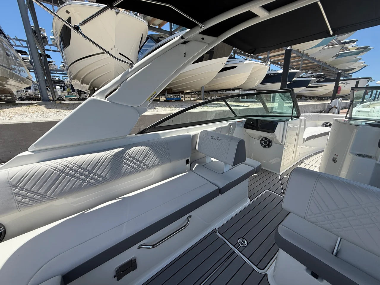 2026 Sea Ray SDX 270 Outboard 27.0 feet, Sarasota, FL #23