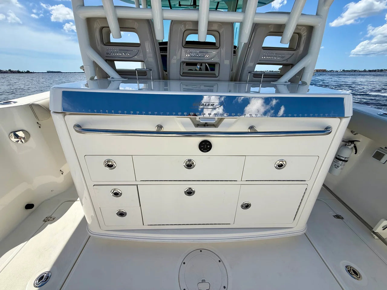 2022 Boston Whaler 350 OUTRAGE 35.0 feet, Fort Myers, FL #22