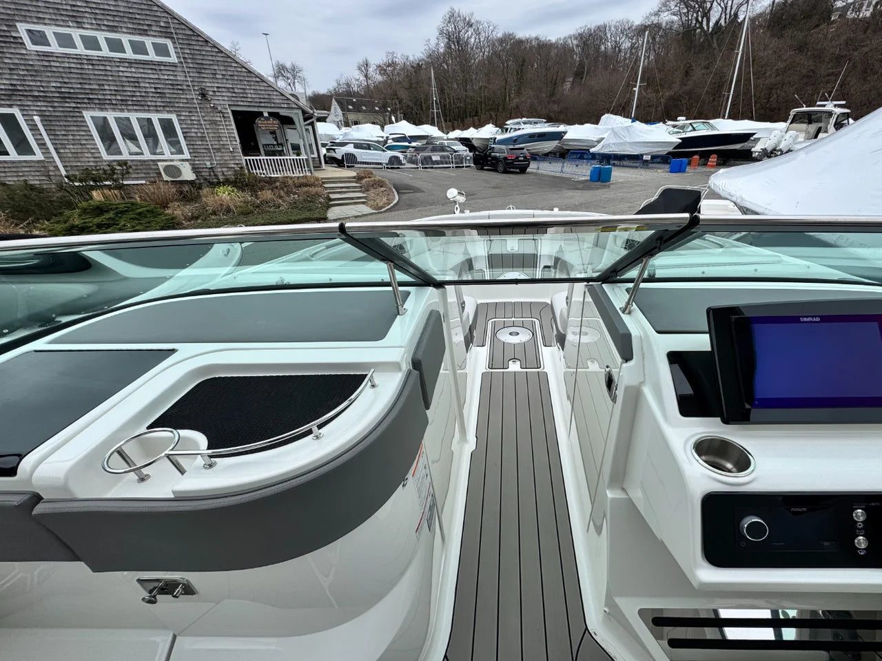 2026 Sea Ray SLX 310 Outboard 31.0 feet, Huntington, NY #39