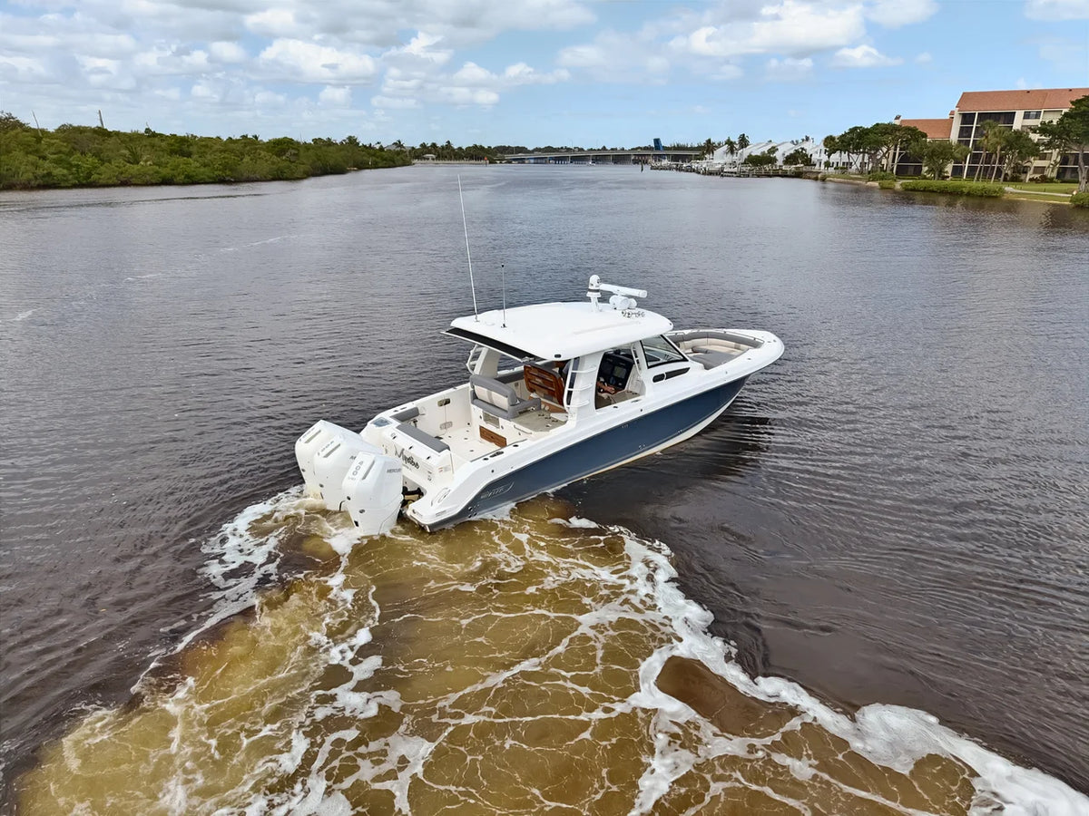 2025 Boston Whaler 350 REALM 35.0 feet, Stuart, Florida #11