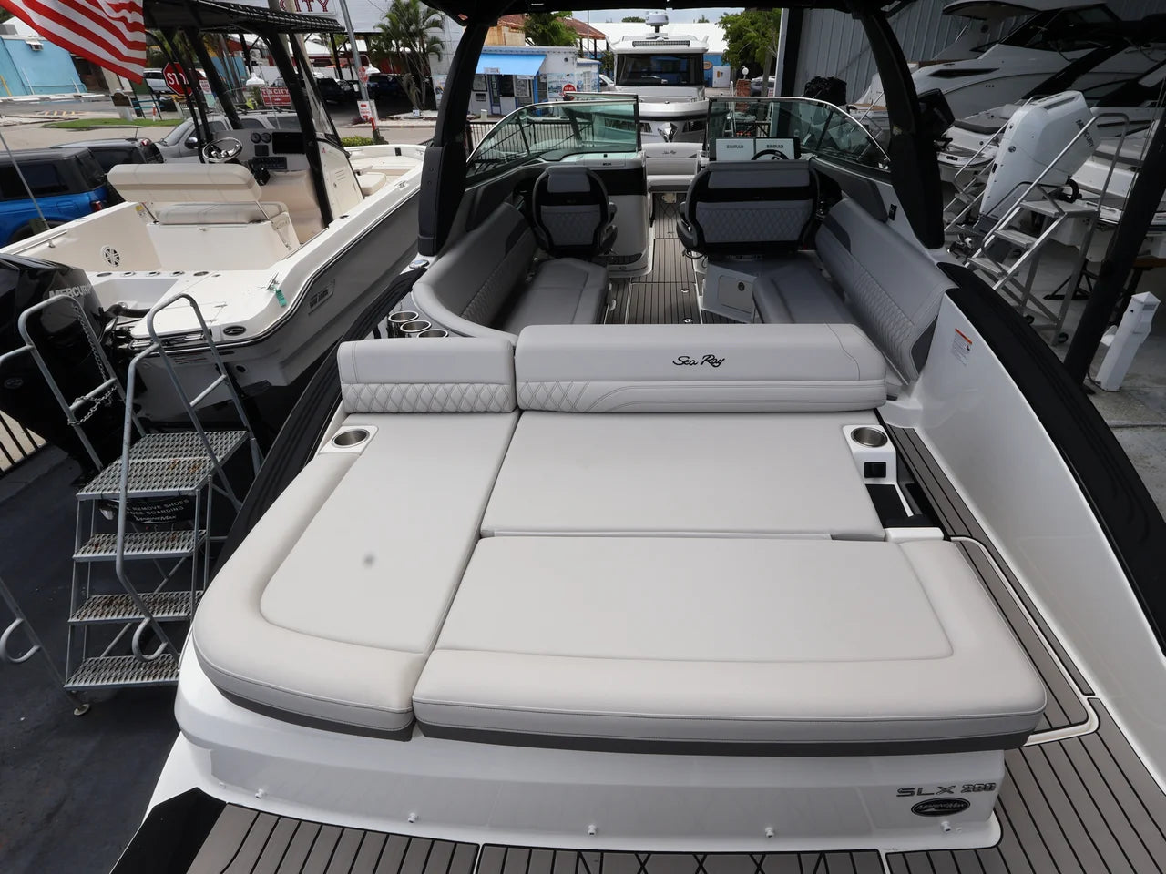2027 Sea Ray SLX 280 Outboard 28.0 feet, Naples, Florida #8