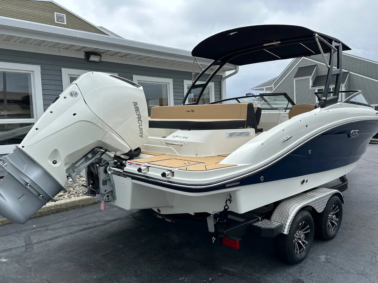 2027 Sea Ray SPX 210 Outboard 21.0 feet, Clearwater, Florida #3