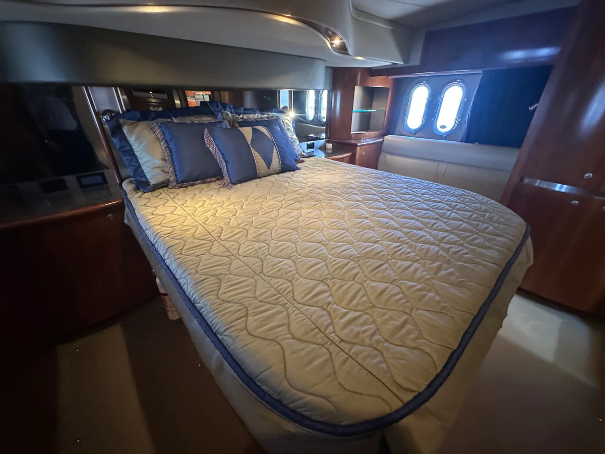 2007 Cruisers Yachts 520 EXPRESS 52.0 feet, New Gretna, NJ #28