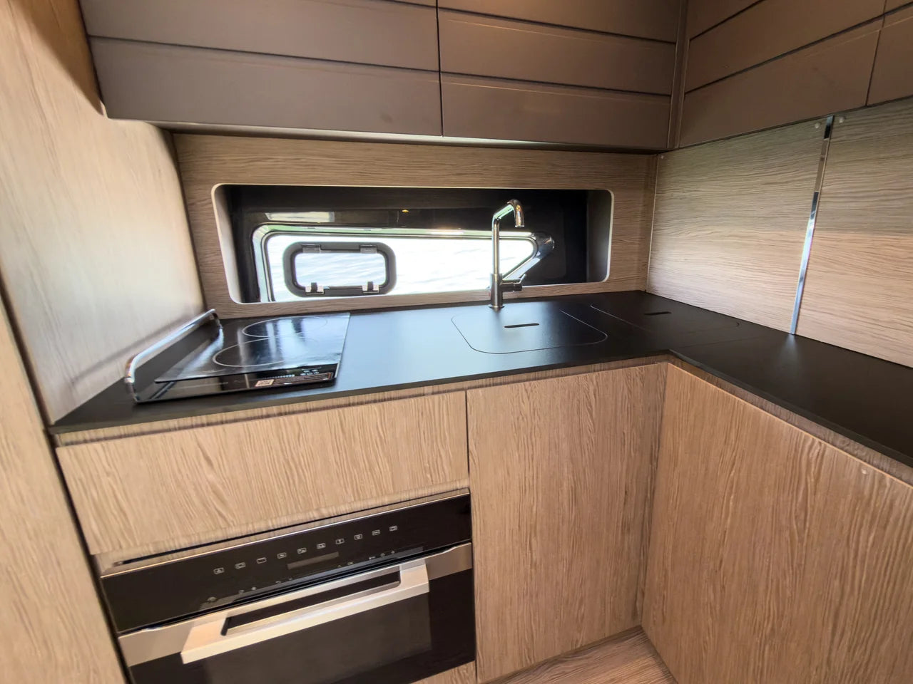 2027 Azimut A45 45.0 feet, Fort Myers, FL #27