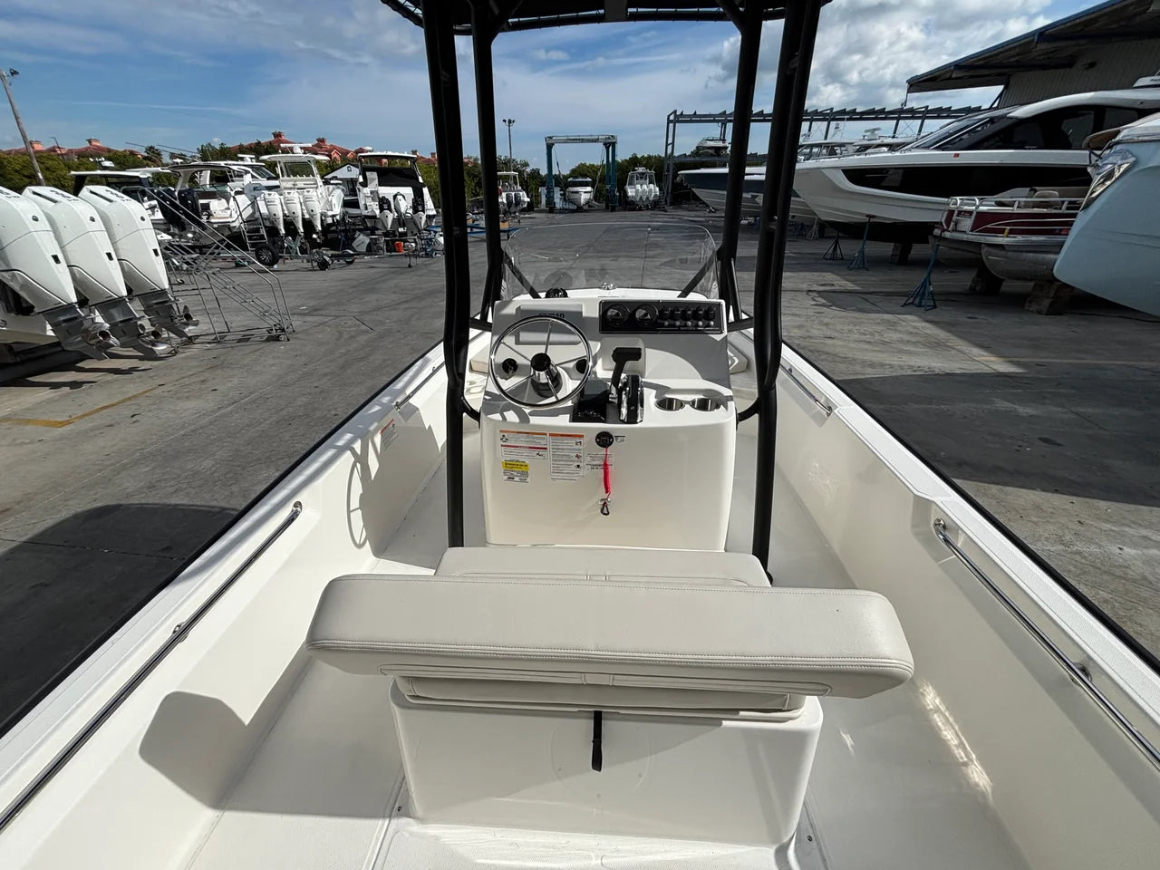 2026 Boston Whaler 190 Montauk 19.0 feet, Clearwater, Florida #6