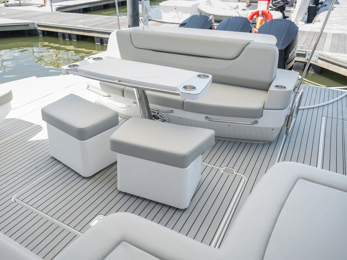 2026 Cruisers Yachts 50 GLS Outboard 50.0 feet, Grasonville, MD #25