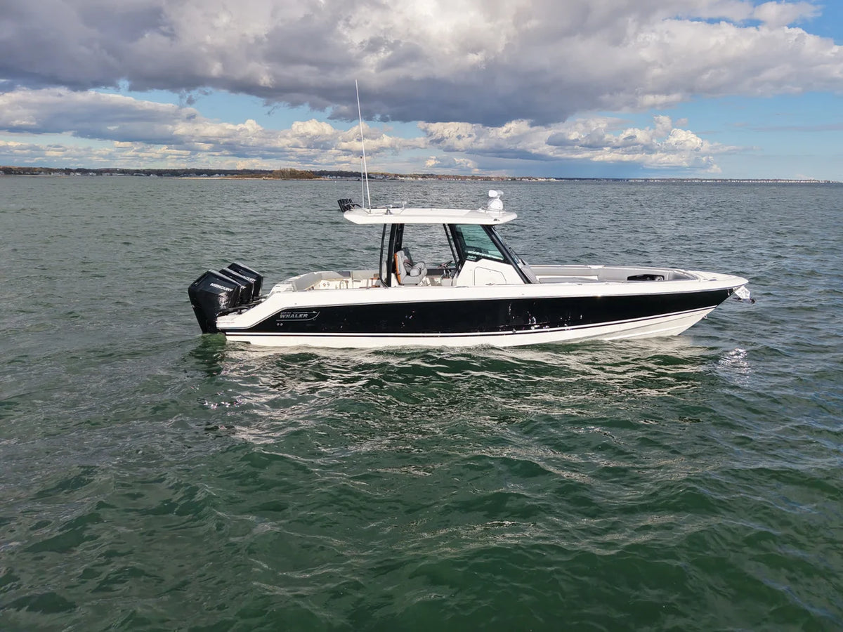 2026 Boston Whaler 360 Outrage 36.0 feet, Westbrook, Connecticut #23