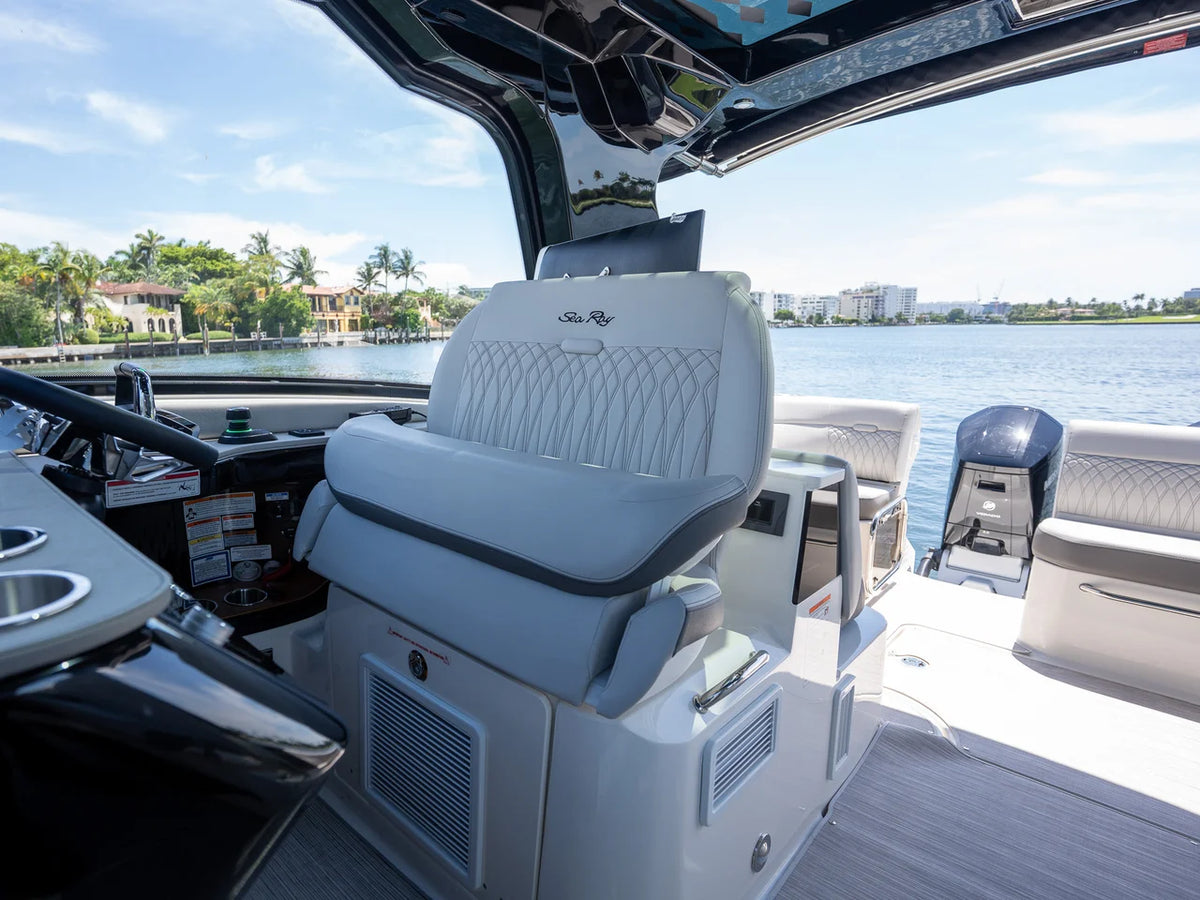 2026 Sea Ray Sundancer 370 Outboard 37.0 feet, Miami, FL #15