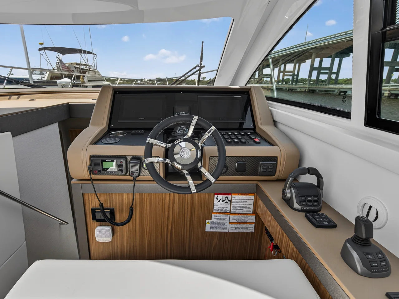 2026 Cruisers Yachts 46 Cantius 46.0 feet, Stuart, Florida #36