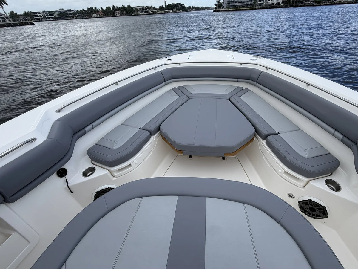 2027 Boston Whaler 380 Outrage 38.0 feet, Pompano Beach, Florida #36