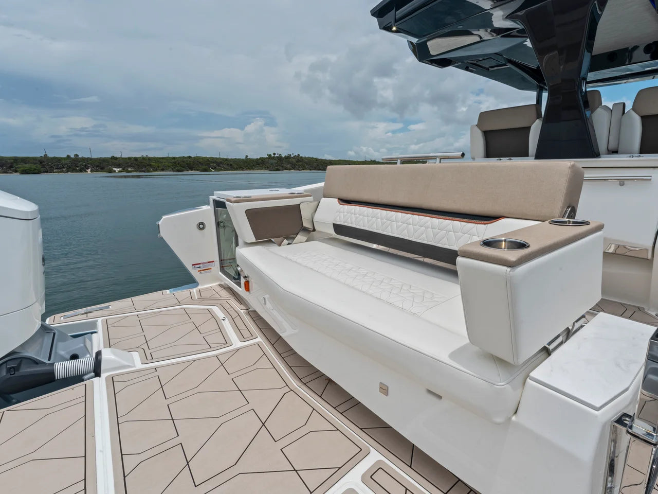 2027 Ducari 37 XIV 37.0 feet, Jupiter, Florida #30