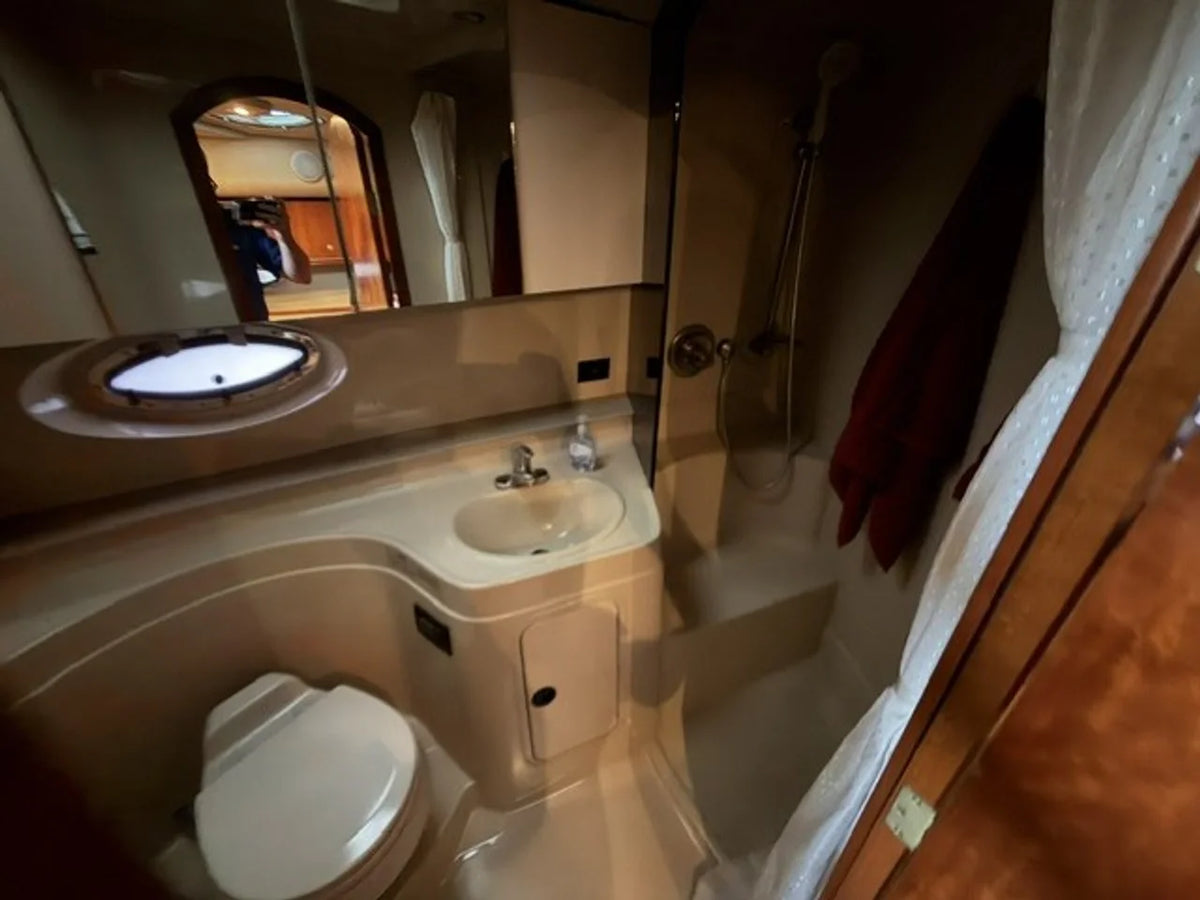 2005 Cruisers Yachts 340 EXPRESS 36.0 feet, Monkey Island, OK #20