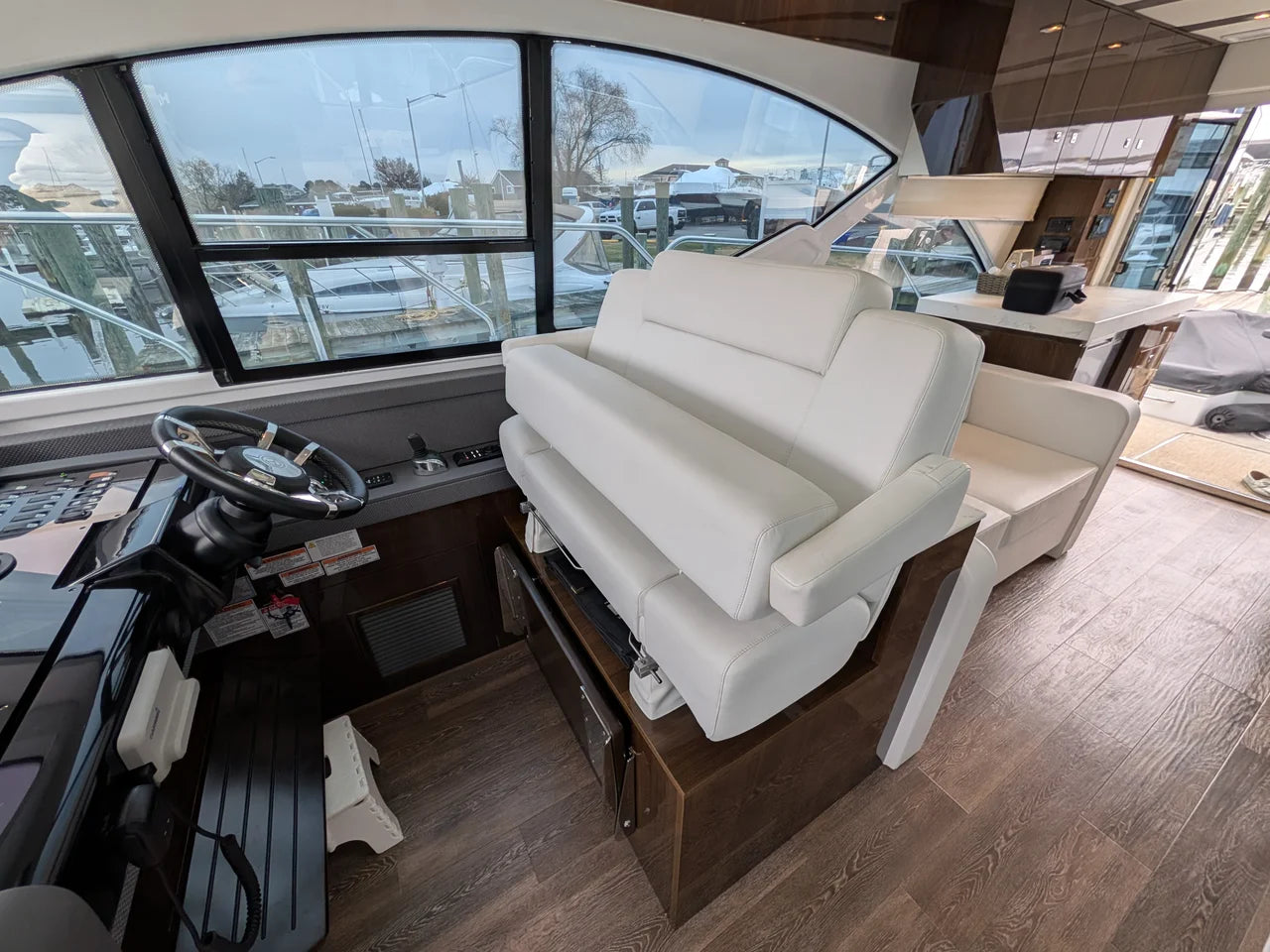 2022 Cruisers Yachts 54 Cantius 54.0 feet, Grasonville, MD #22