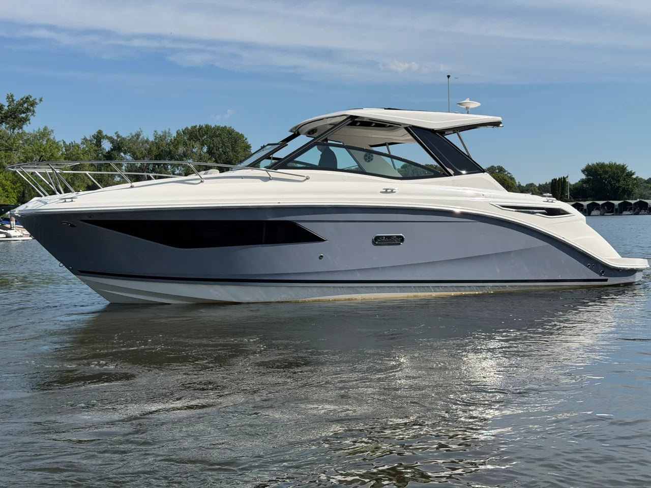 2026 Sea Ray Sundancer 320 32.0 feet, Excelsior, Minnesota #2