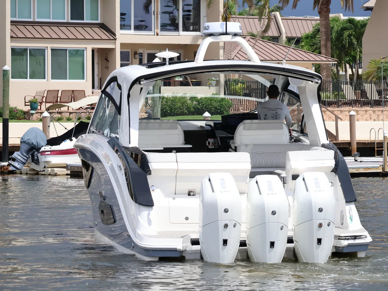 2026 Sea Ray Sundancer 370 Outboard 37.0 feet, Naples, Florida #11