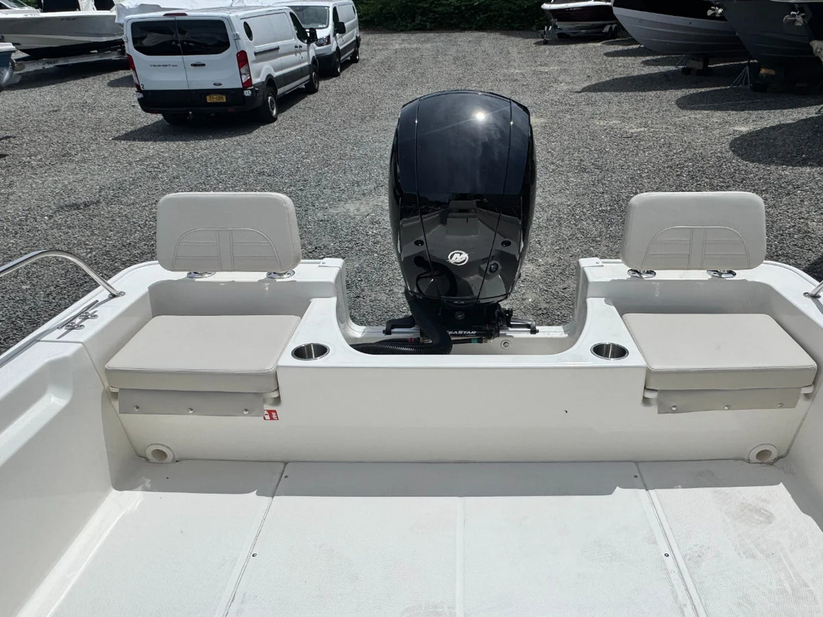 2026 Boston Whaler 190 Montauk 19.0 feet, Huntington, NY #6