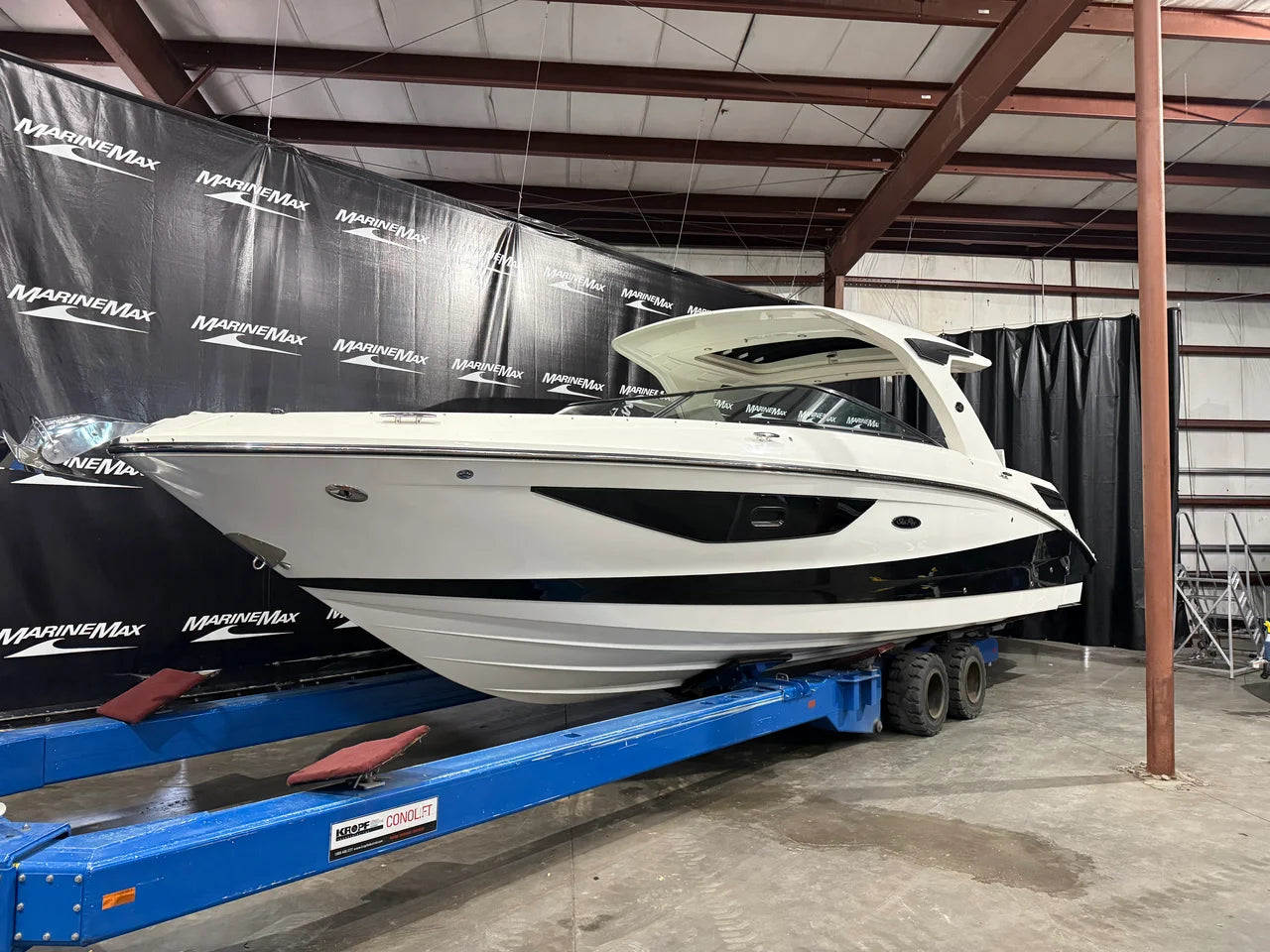 2026 Sea Ray 350 SLX 35.0 feet, Excelsior, Minnesota #1