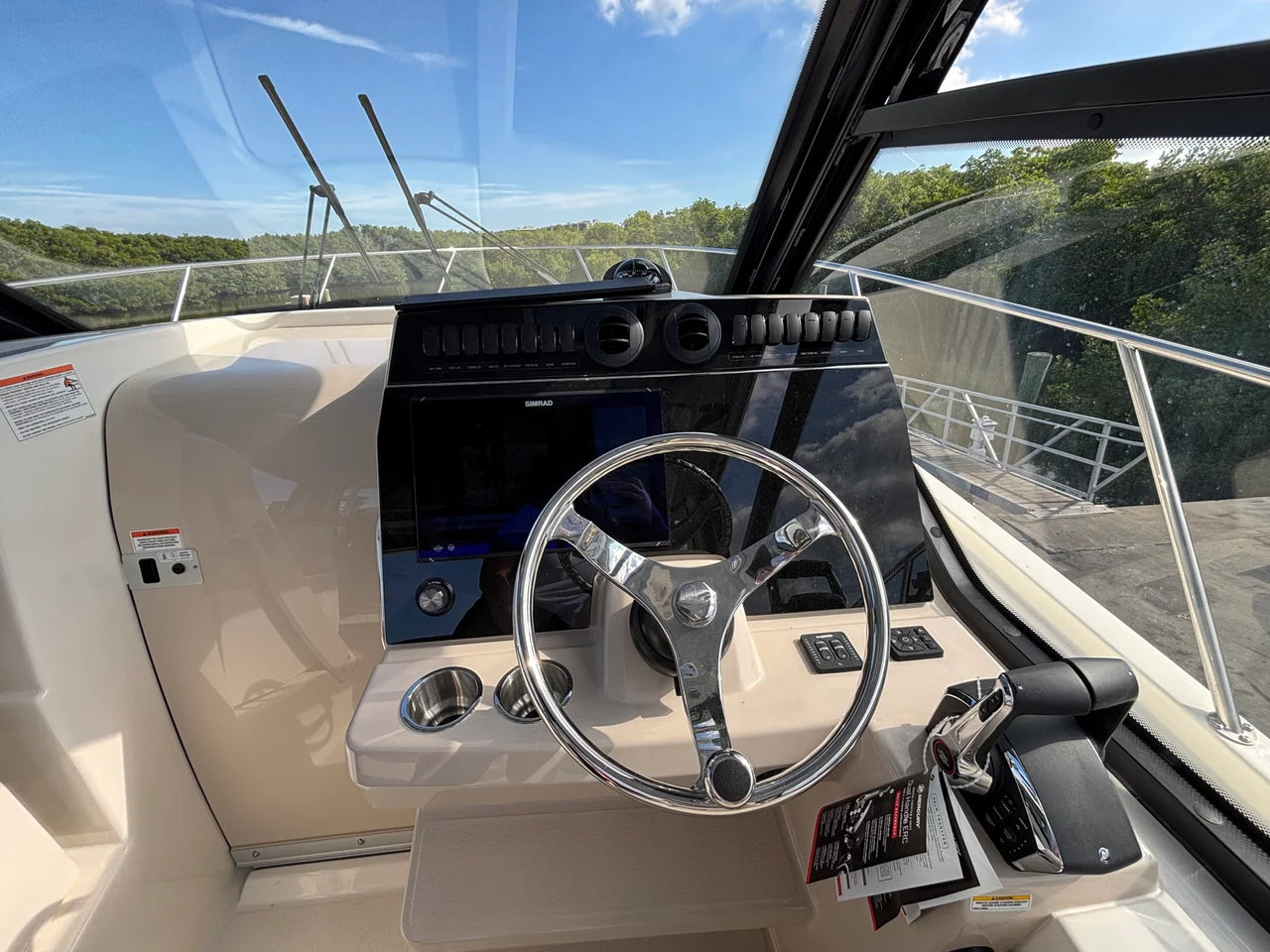 2026 Boston Whaler 325 Conquest 32.0 feet, Clearwater, Florida #12