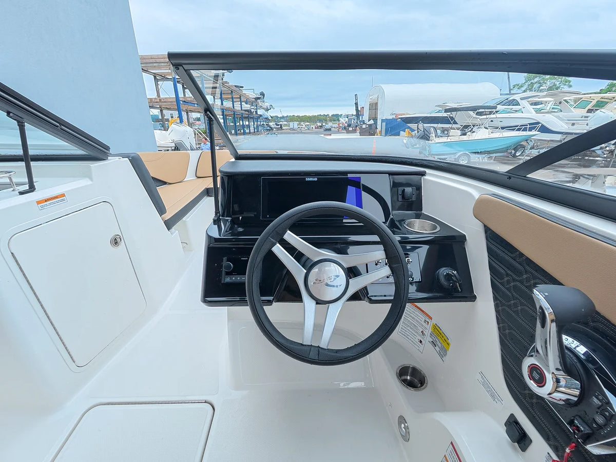 2027 Sea Ray SPX 210 Outboard 21.0 feet, Norwalk, Connecticut #14
