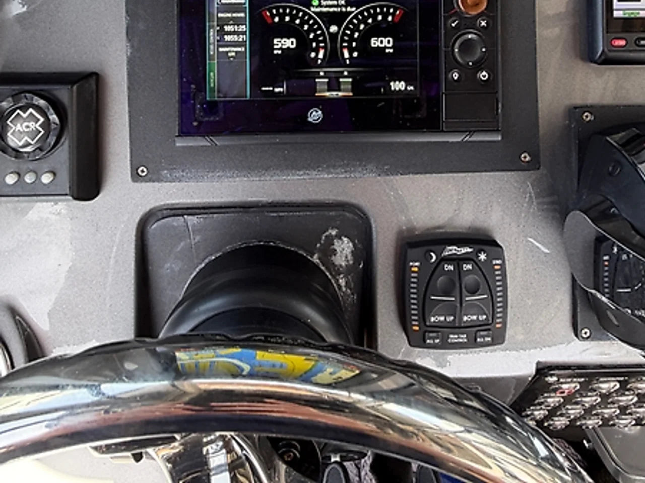 2016 Intrepid 327 CENTER CONSOLE 32.0 feet, Dania Beach, Florida #11