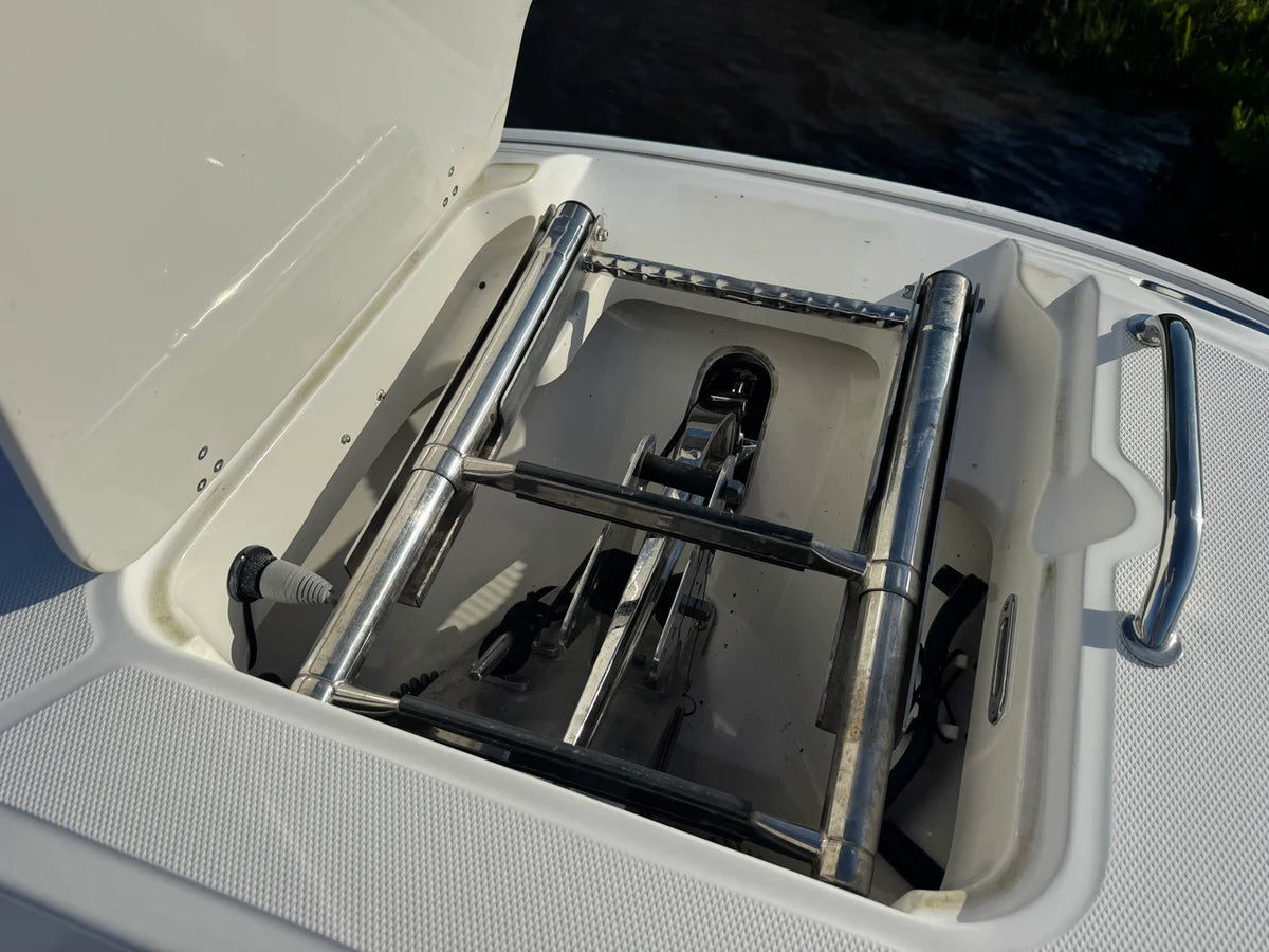 2018 Boston Whaler 270 DAUNTLESS 27.0 feet, Port St Lucie, FL #36