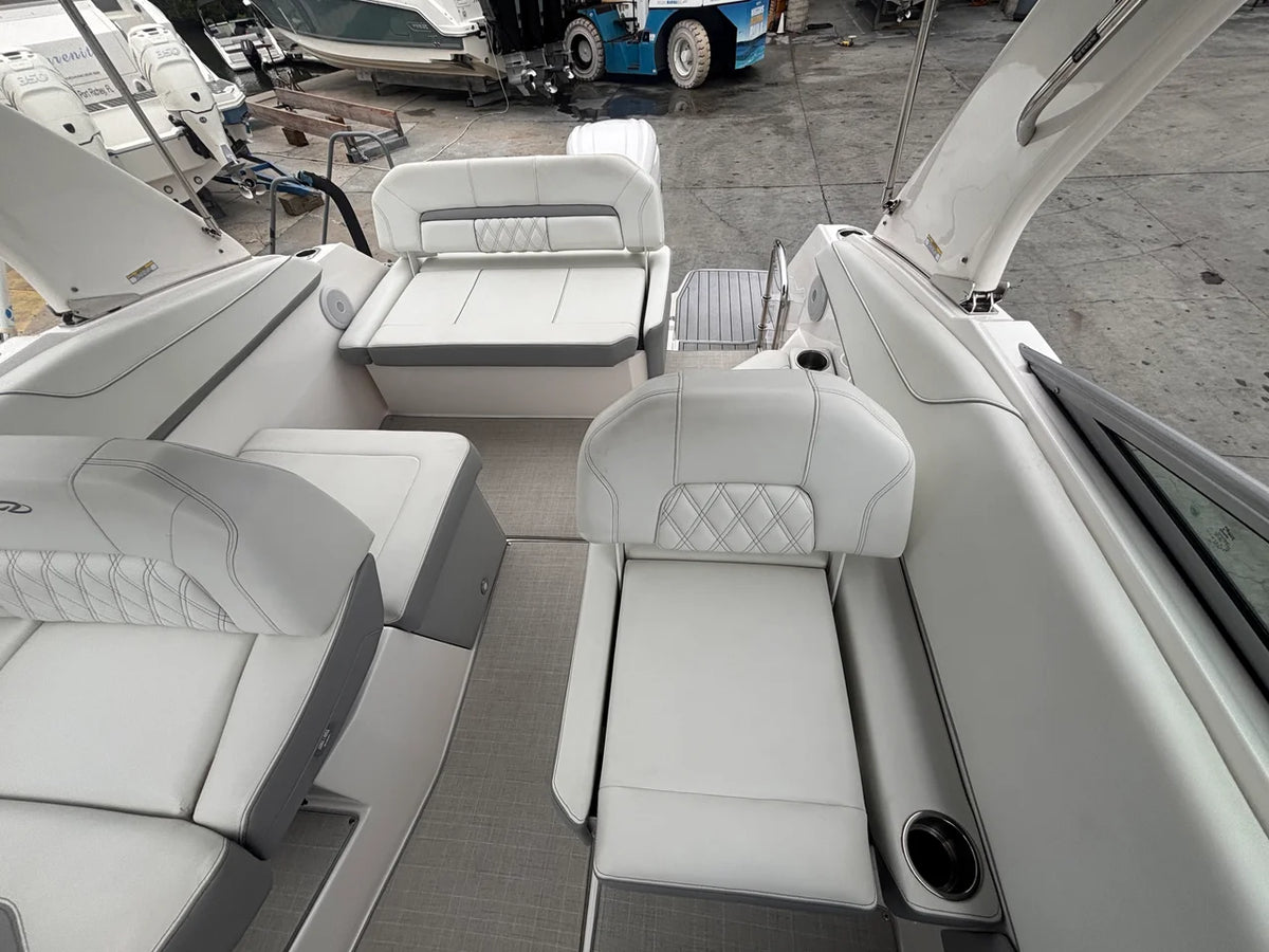 2025 Regal 26XO 26.0 feet, Clearwater, Florida #9