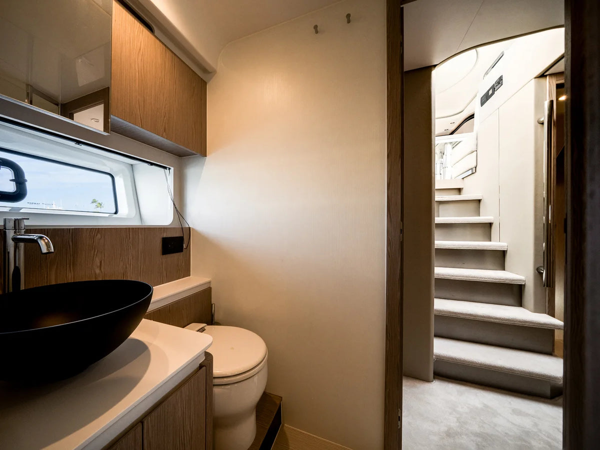2024 Azimut 53 FLY 53.0 feet, Naples, Florida #29