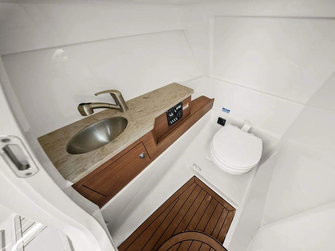 2022 Boston Whaler 280 VANTAGE 28.0 feet, St Petersburg, FL #67