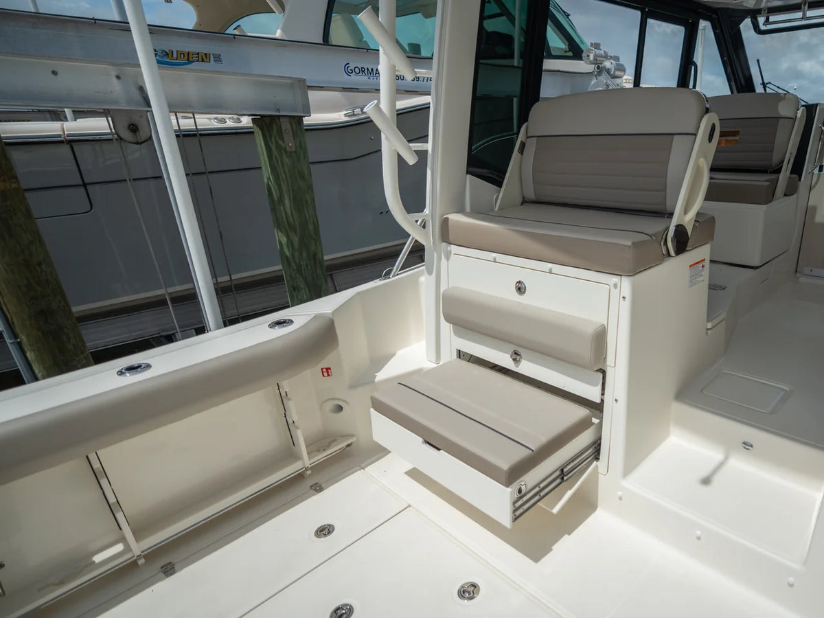 2026 Boston Whaler 365 Conquest 36.0 feet, Panama City, FL #41