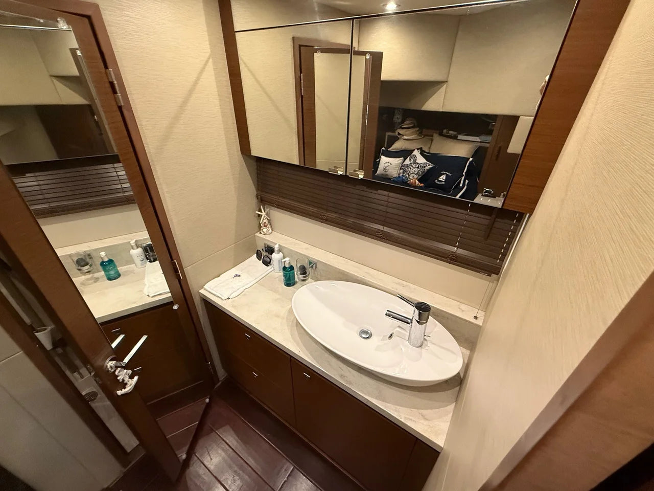 2016 Sea Ray 510 SUNDANCER 51.0 feet, Jacksonville Beach, Florida #56