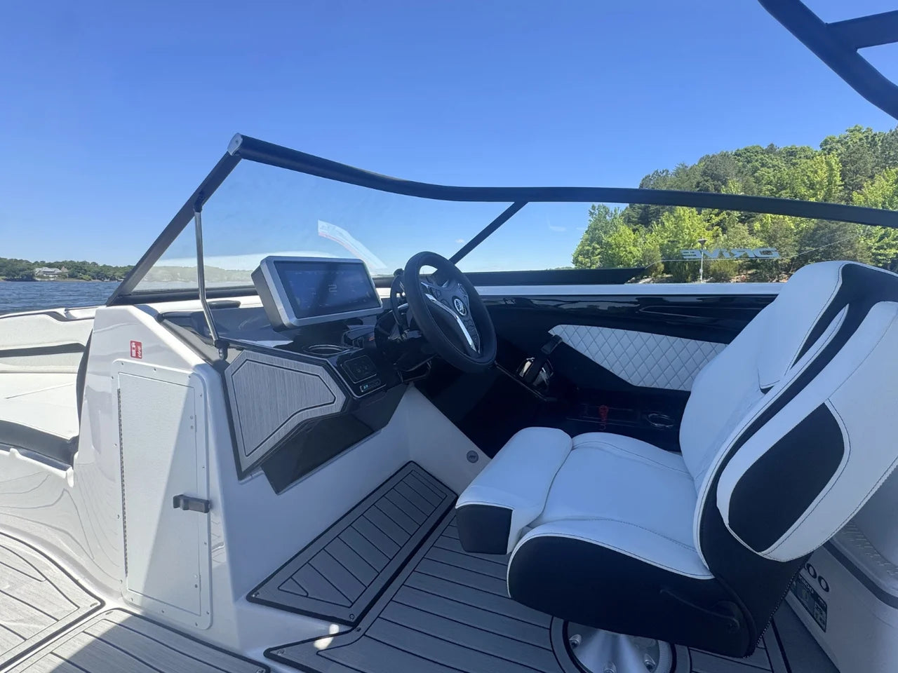 2026 Yamaha 252SD 25.0 feet, Lake Wylie, SC #16