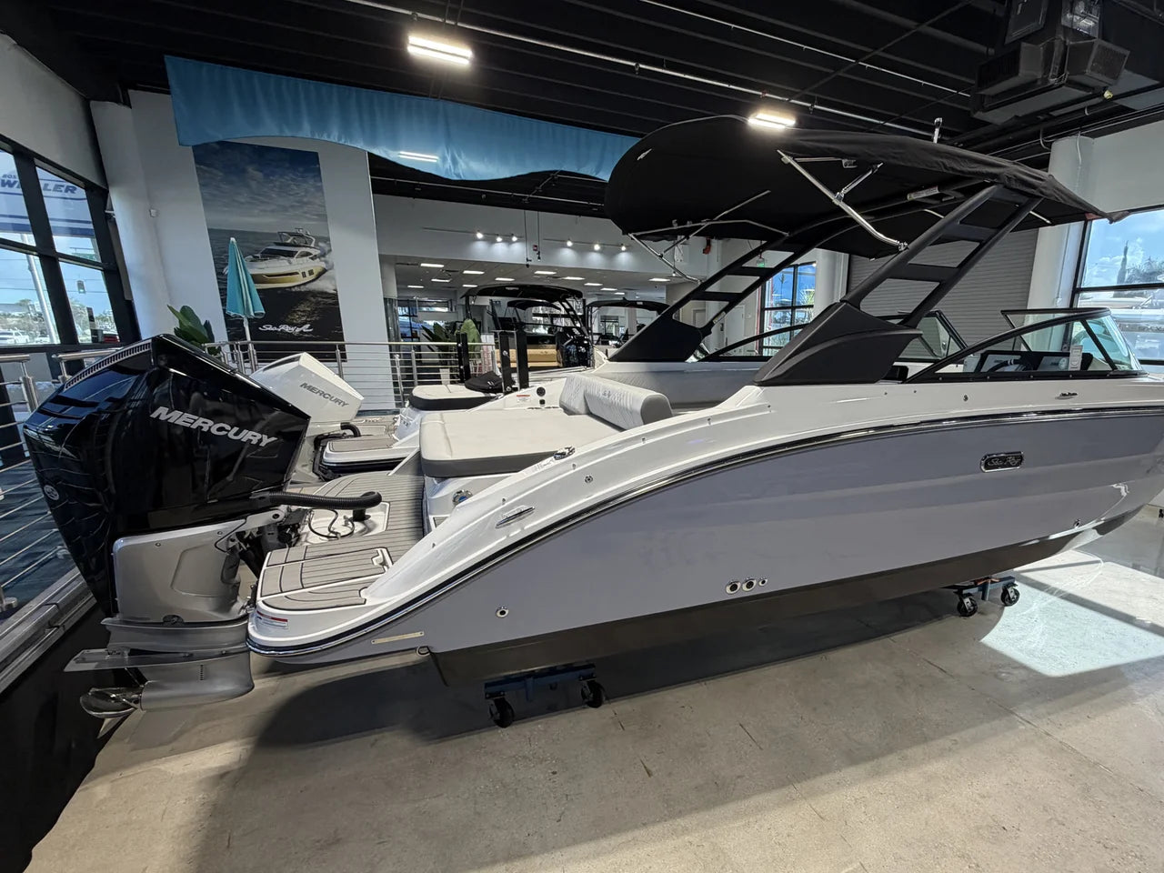 2026 Sea Ray SDX 250 Outboard 25.0 feet, Pompano Beach, Florida #4