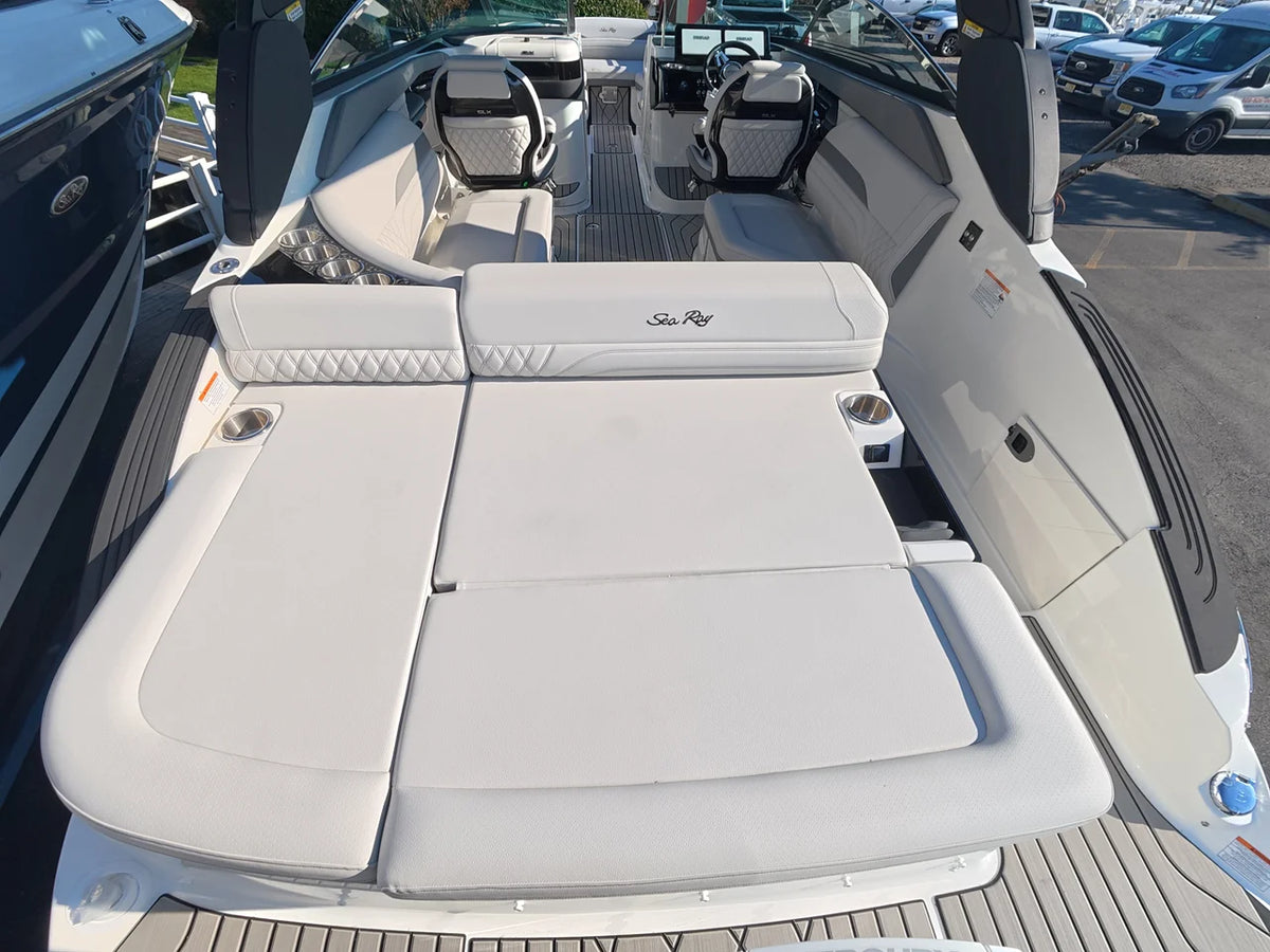 2027 Sea Ray SLX 260 Outboard 26.0 feet, Somers Point, New Jersey #5