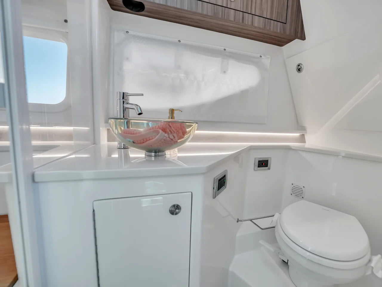 2026 Sea Ray Sundancer 370 Outboard 37.0 feet, Pompano Beach, Florida #39