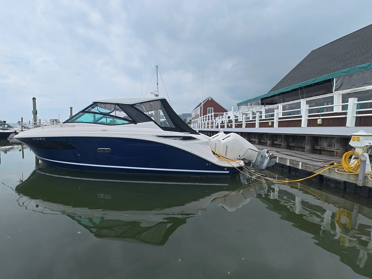2025 Sea Ray Sundancer 320 Outboard 32.0 feet, Clearwater, Florida #3