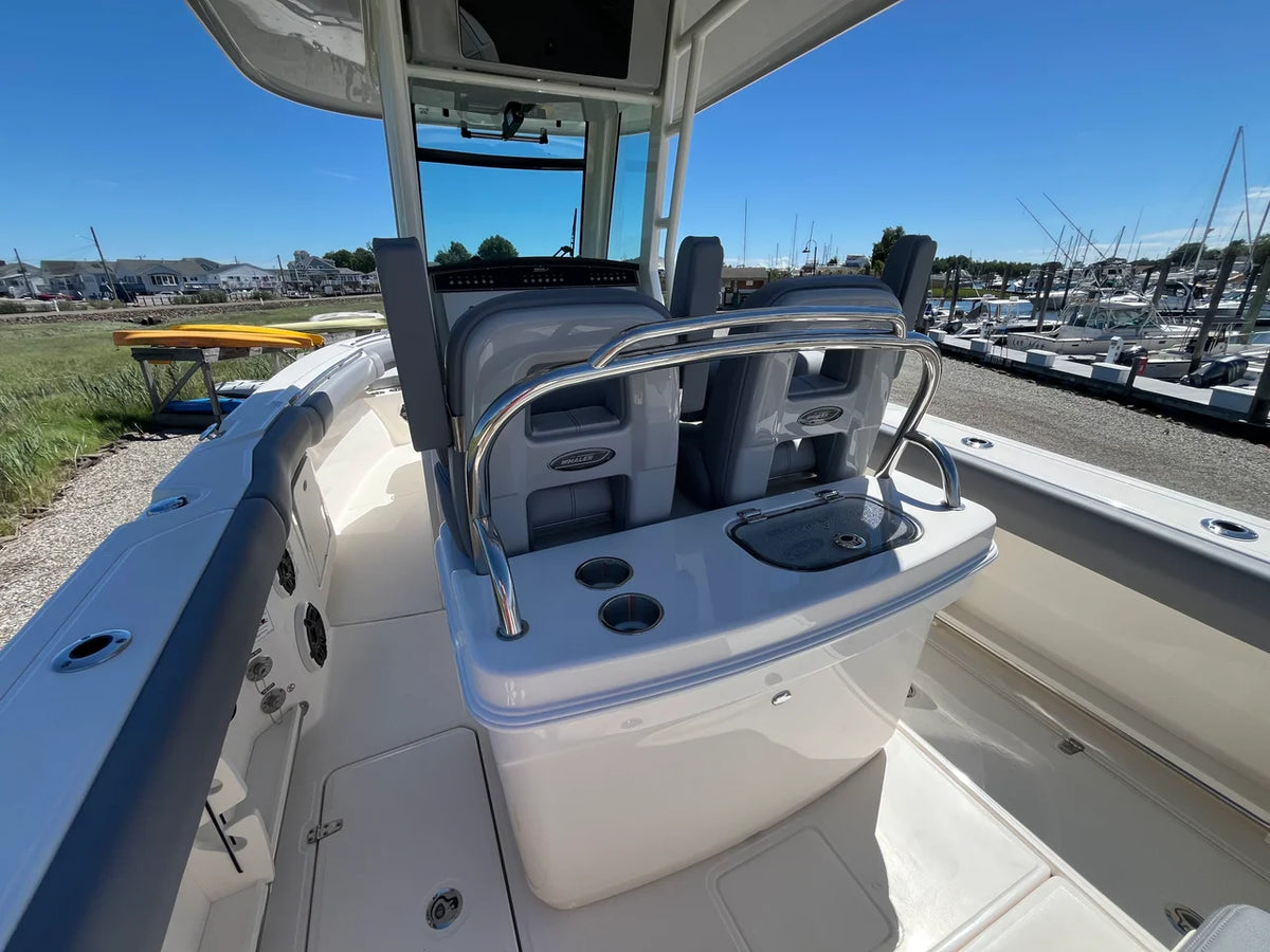 2026 Boston Whaler 250 Outrage 25.0 feet, Westbrook, Connecticut #5