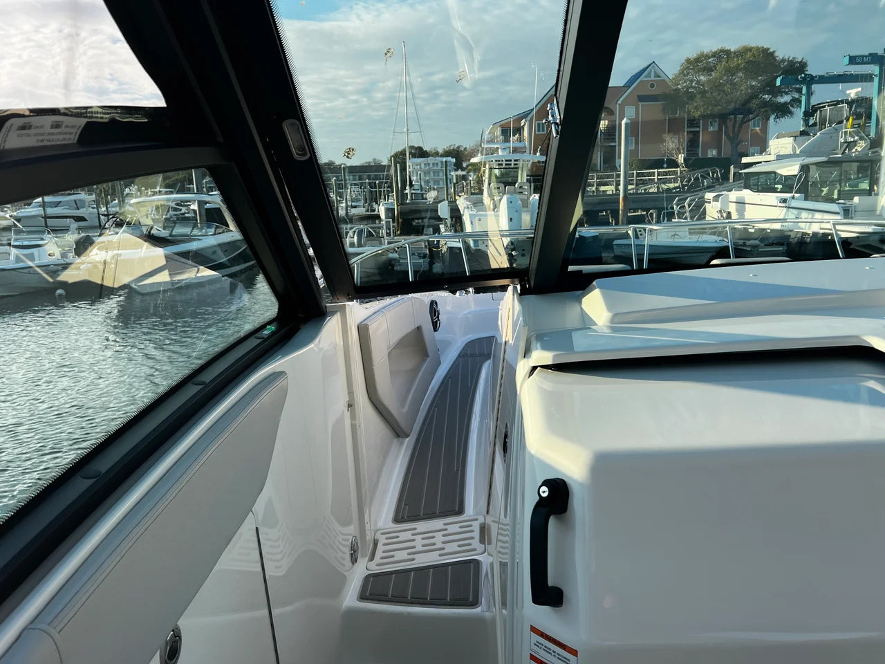 2026 Sea Ray Sundancer 320 Outboard 32.0 feet, Wrightsville Beach, North Carolina #37
