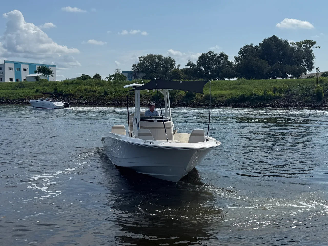 2027 Boston Whaler 250 Dauntless 25.0 feet, Venice, Florida #3